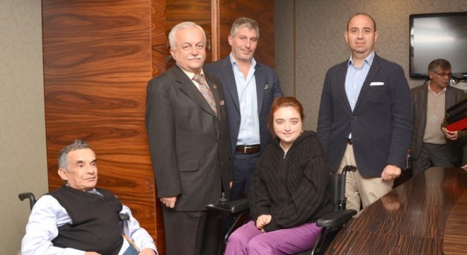 Serginin geliri engellilere