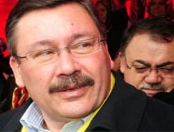 Gökçek'in 'demokrasi' imtihanı